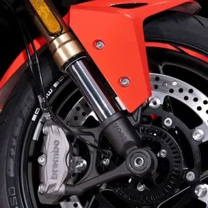 Adjusted-shock-absorber-face-to-racetrack-only